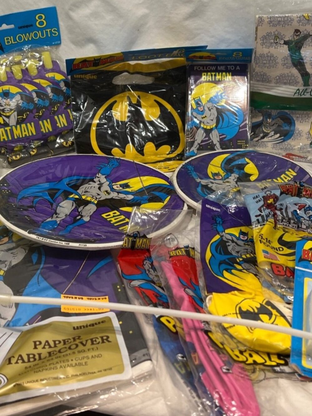 Batman Birthday party for 8 NEW Vintage 1986 Lot#2